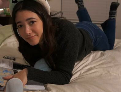 ASMR Viella / asmrvillafam / u150858621