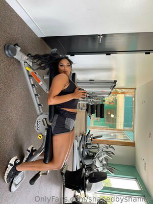 shapedbyshanice / shapesbyshanice