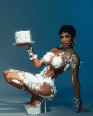 Erica Mena / ericamena