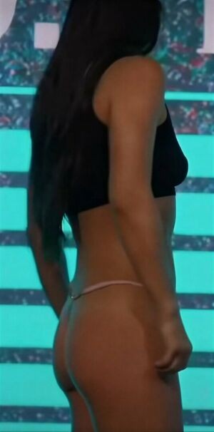 Sandy Ryan / sandyryan93