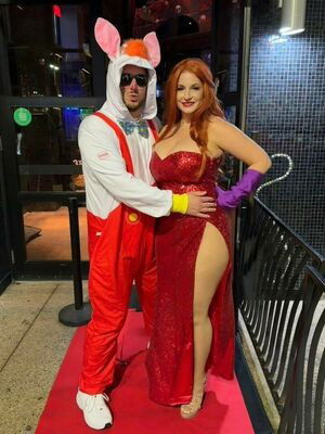 Ashley_Bridges / ashleylietzanbridges / emilybridgesfitness