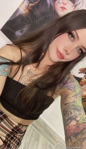 Estefa.dfiire / Laura May / Stephaniedfiore / lauramay_