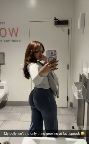 Catherine Mcbroom  / Catherine Mcbroom / Catherine Paiz / catherinepaiz