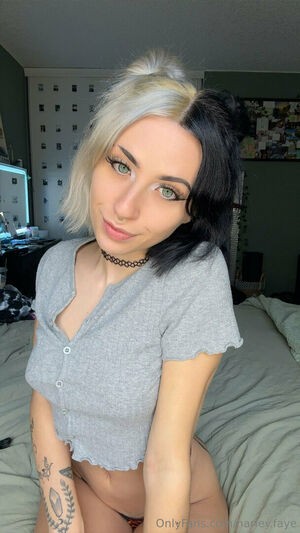 Harley Faye / harley.faye / harleyyfayye