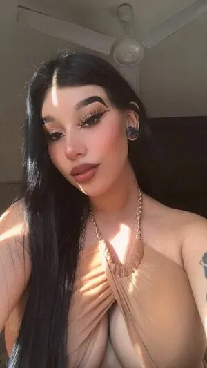 Fernanda V