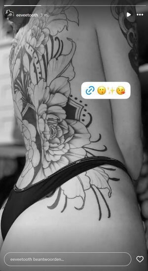 Unicornbxtch / eeveetooth