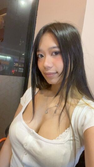 Jennyreyesxo / jennyreyes