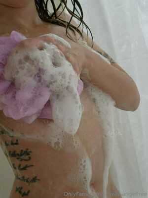 lil_missangelfree / yunfangli1031