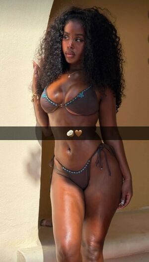 Anna Renn / Annarennsworld / annarennnn__ / mistyxrenn