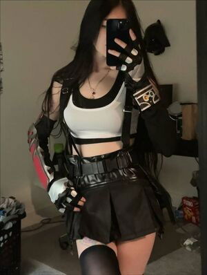 Tifa Cosplay / lunafreyaffxv / tifalockhartdoll