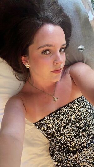 Elle Mulvaney / ellejmulvaney