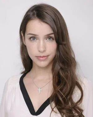 Stefanie Joosten