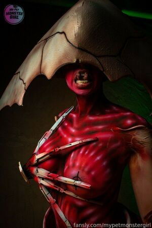 MyPetMonsterGrl / mypet_monstergirl / mypetmonstergirl