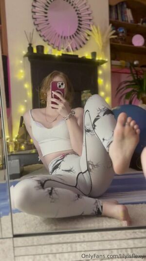 Lilyisflexy