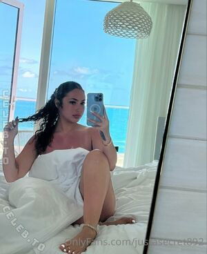 Ash Kash / ash.kaashh / ash_kaashh / ashkaashh / justasecret892