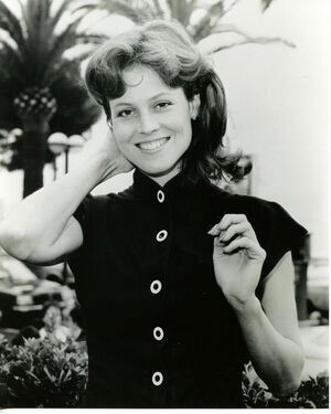 Sigourney Weaver / sigourney.weaver.242