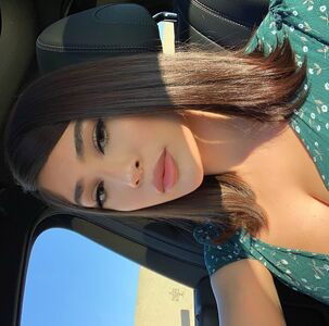 Latina Becca / beccalarax / missthickygirl