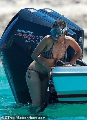 Thandie Newton / ThandiweNewton / dropitlikeitstot / thandiwe.newton