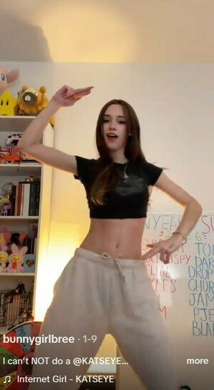 BunnyGirlBree / breebunny