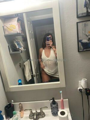 Allie Dooley / venusbaby420