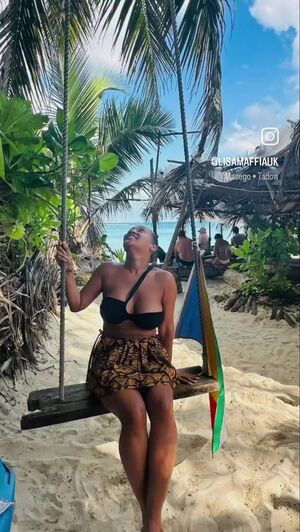 Lisa Maffia / lisamaffiauk / mia_maffia