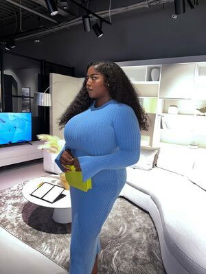 jenellelolitia / jenellelolitiaa