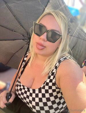 Lacey Summers / laceysummersbbw / laceysummersvip