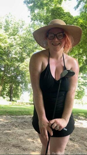 Laura Leslie / Lauraleslie / Lauraleslie - 36DDD / _lauraleslie