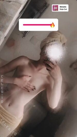 Lanamaureen / Lxnx.mxuxexn / asianina