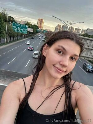 little_eva_21