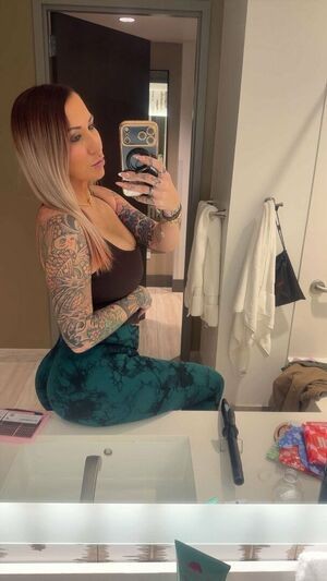 SweetKhaos33