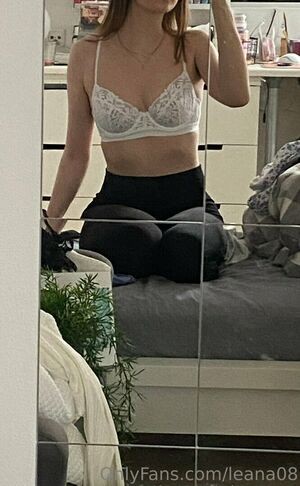 leana08