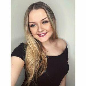 EllaDoesFX