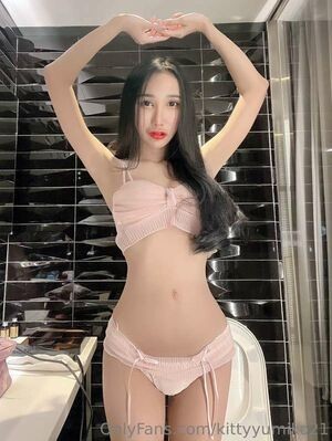 Kitty 21