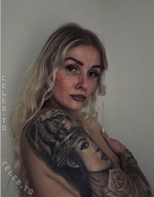 Mrssecret1999