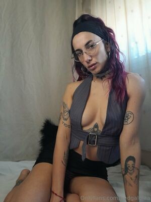 badgalolaa