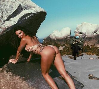 Rey Rey Marie