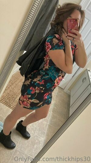 thickhips30