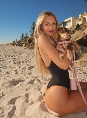Lola Starr