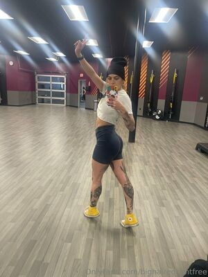 bighairedcuntfree