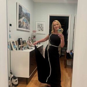 Angela Kinsey