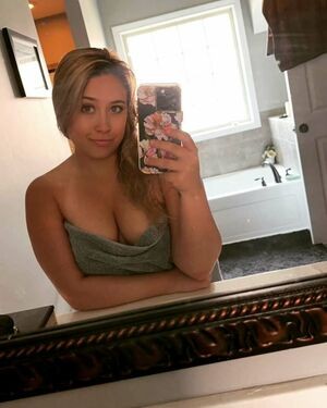 BabyTayTay93_VIP