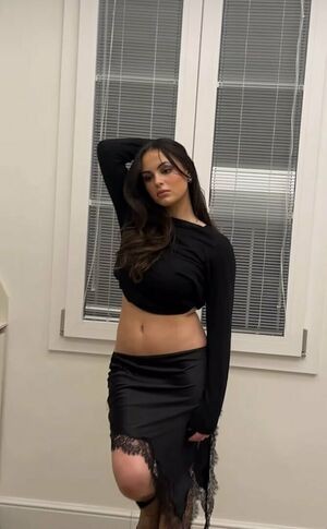 Sarabella Harris - sarabellaharriss - sexiisariii777