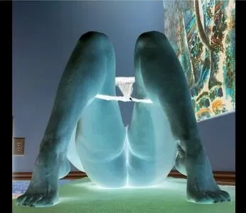 nakedyoganakedyoga
