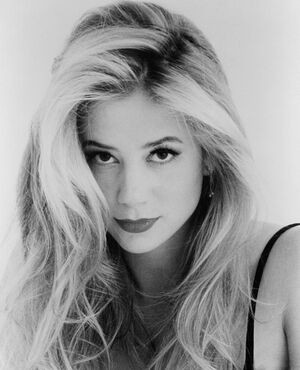 Mira Sorvino