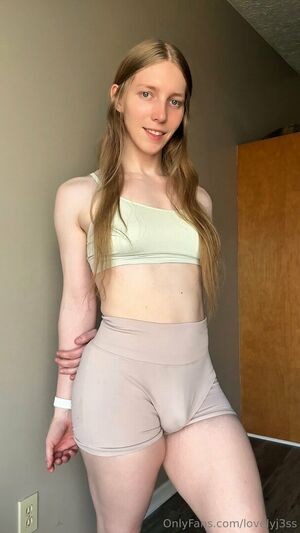 lovelyj3ss