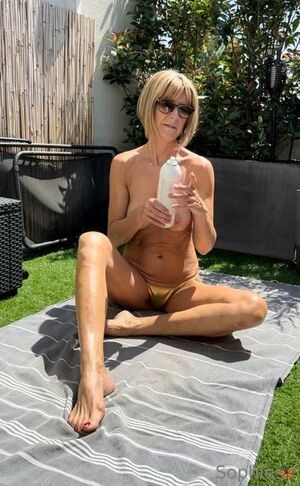 sophiehotwifeback1