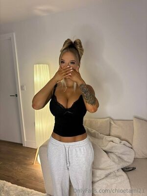 chloetami21