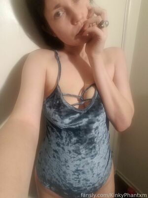 KinkyPhantxm