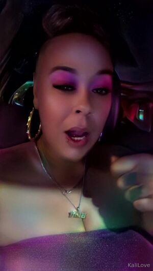 akiliahightower32